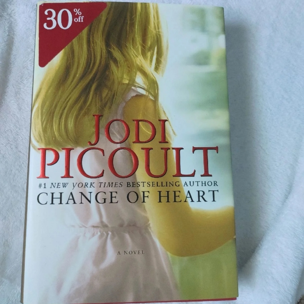 Jodi Picoult - Change of Heart Hardcover Book